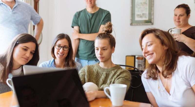 découvrez les nombreux avantages de l'entraînement en groupe : motivation, esprit d'équipe, coaching personnalisé et résultats optimisés. améliorez votre forme physique tout en partageant des moments conviviaux et stimulants.