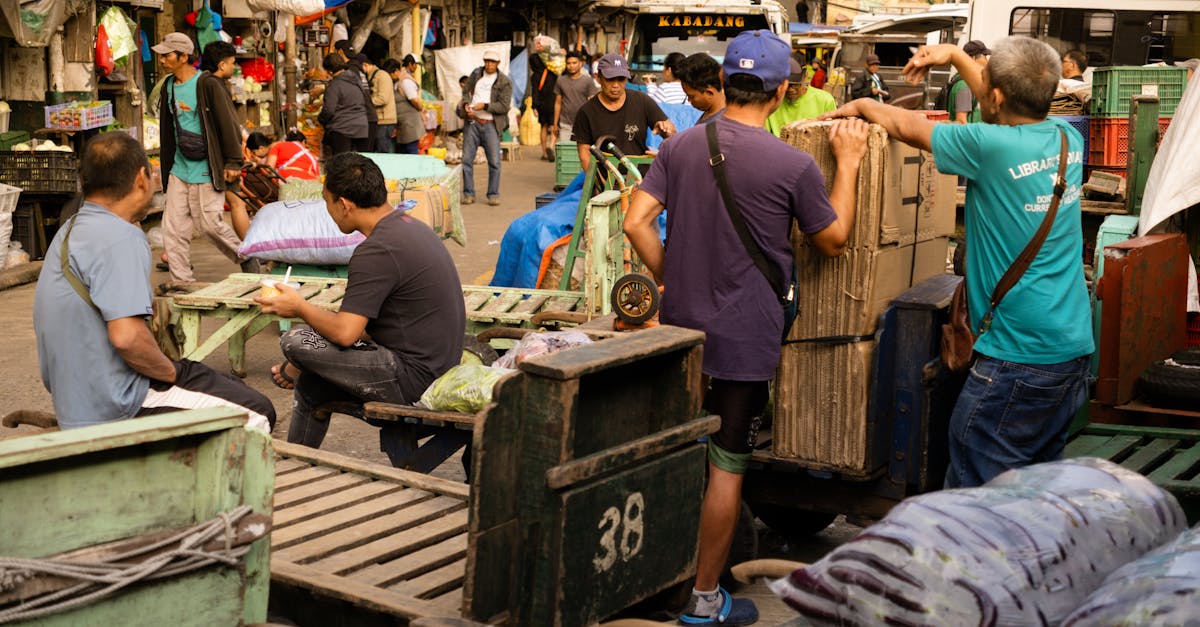découvrez l'importance de l'économie locale, son impact sur la communauté, les entreprises, l'emploi et le développement durable. apprenez comment soutenir les commerces de proximité pour stimuler votre région.