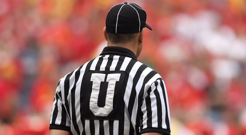 découvrez le rôle d’un referee, son importance dans le sport, ses missions principales et les qualités requises pour exceller dans l’arbitrage.